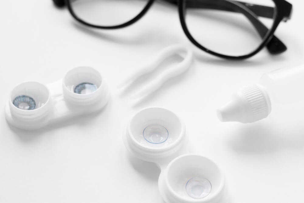 What are Plano Lenses